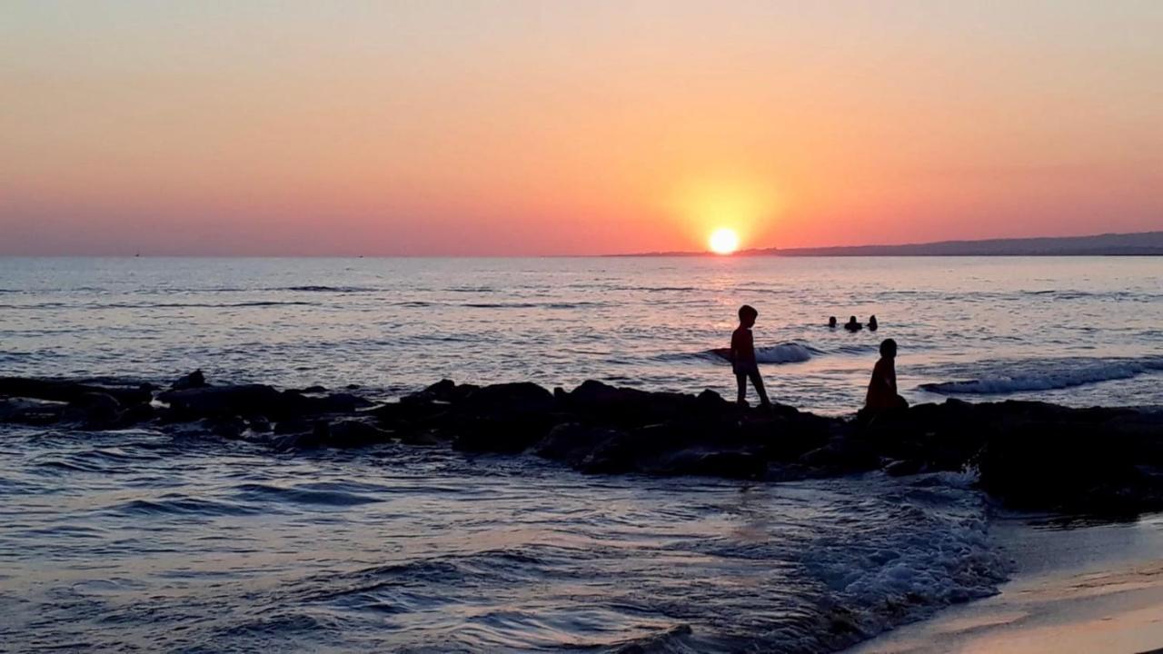 Covo Dei Marinai Villa Cava dʼAliga Exteriör bild